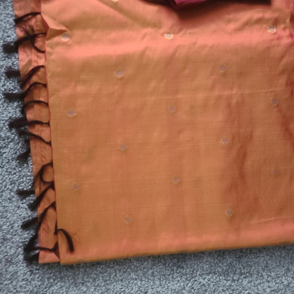 A Red Saree - Picture 2 of 6